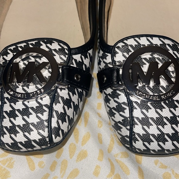 MICHAEL KORS (NWOB) Women’s Black & White Houndstooth Fulton Moc Loafers Size 9M - Picture 6 of 16